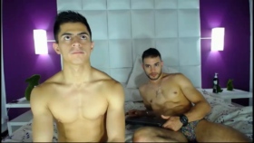 twohotguys69 13-11-2017 