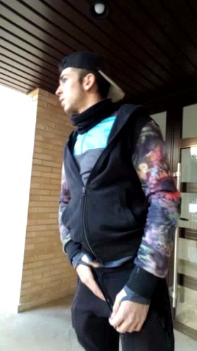 Friends_sex 04-12-2017 