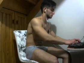MuscleMan005 24-12-2017 