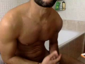 italyboy85 07-02-2018 