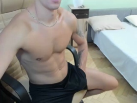 HotBoytwo 26-02-2018 