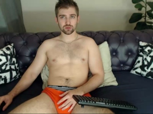 Armani_Hott 24-08-2018 