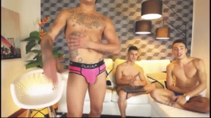 twohotguys69 08-09-2018 