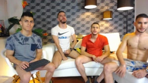 twohotguys69 27-10-2018 