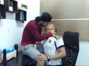 leo_bigcock 15-11-2018 