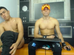 funny_boys1 09-03-2019 