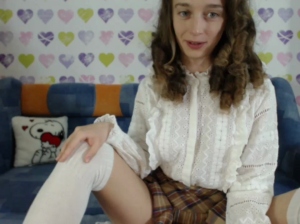 Image shyschoolgrl Cam4 10-05-2019