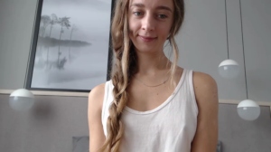 Image shyschoolgrl Cam4 08-10-2019