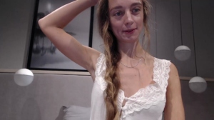 Image shyschoolgrl Cam4 08-10-2019