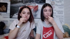 Image Lari_18 Chaturbate 08-03-2020