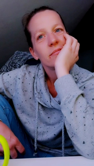 Image BlueEye_Girl Cam4 01-05-2020