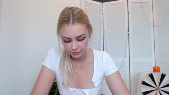 8a8y 01-10-2020 Nude  Recorded Toys
