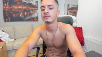 Mattytwink69  03-10-2020 recorded video Topless