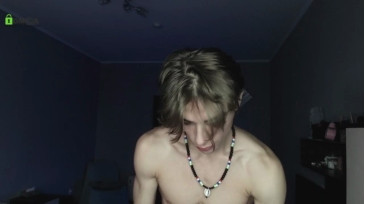 Samgorgeous  04-10-2020 video tail