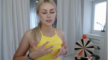 8a8y 05-10-2020 Topless 