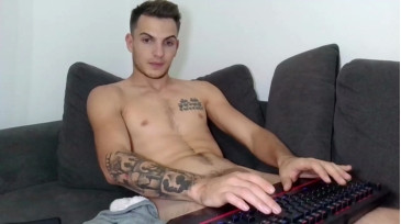 Good_Boys_69  04-10-2020 video sshhh