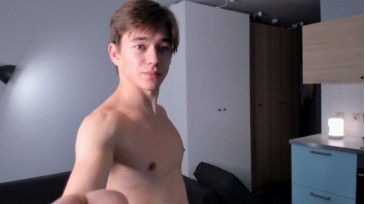 Alexdavay  04-10-2020 video legs