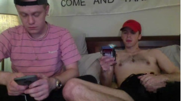 Lawless777  06-10-2020 video Flash feet