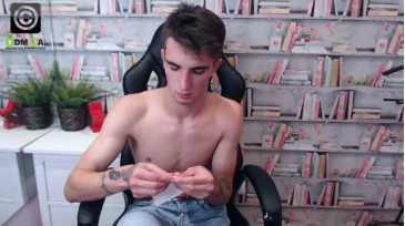 Stefano_Louis  08-10-2020 video girl