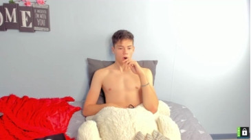 Danny_The_One  10-10-2020 video outfits