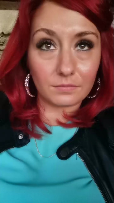 MsGiulia  10-10-2020 fingerass Female