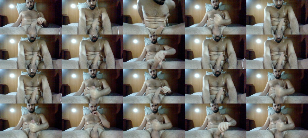 Carlosenormeee22  12-10-2020 Male Naked