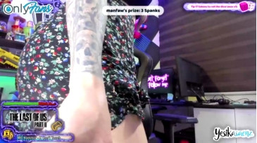 Yesikasaenz 12-10-2020 Topless 