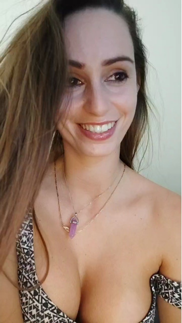 ericafontesx  12-10-2020 bignips Female