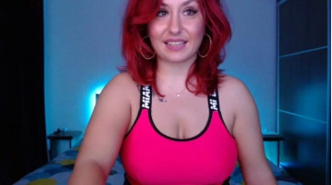 MsGiulia  13-10-2020 play dildo Female
