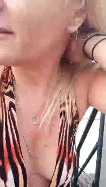 mikaypablo1  14-10-2020 pussytoy Female