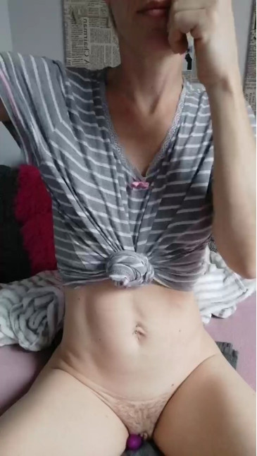 BlueEye_Girl  16-10-2020 girl Female