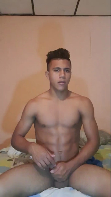 Aeneas85  18-10-2020 Recorded Video Topless