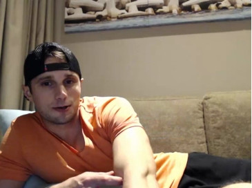 Athleteguy55555  18-10-2020 video Pants WET