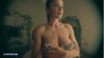 Douxtease  18-10-2020 sexi Female