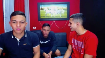 _Sexy_Hot_Couple_  19-10-2020 video kissing