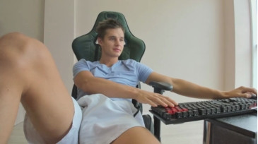 Dave_Maxwell  22-10-2020 video sexygirl