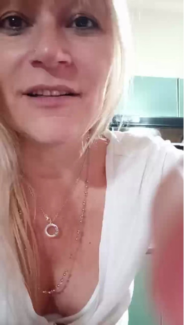 mikaypablo1  22-10-2020 lickfinger Female
