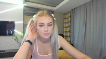 8a8y 24-10-2020 Naked 