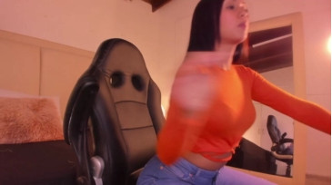 Annie_Evanns