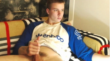 Curtis_Roy  24-10-2020 video hot