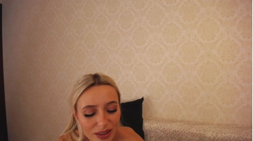 GoldenMile4u  25-10-2020 FLash tits Female