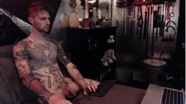 Tattedtrevorsmith  26-10-2020 video lips