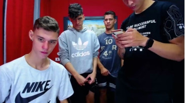 Handsomes_Boys  27-10-2020 video toys