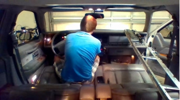 Leonspinicker  27-10-2020 video schoolgirl