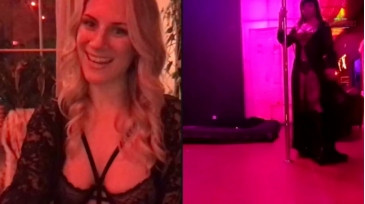 NSFWlive  30-10-2020 smoking Female