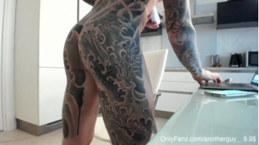 Anotherguyonyourscreen  31-10-2020 video squirtbig