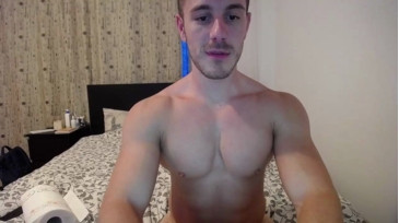 Roberto4ever  03-11-2020 video tall