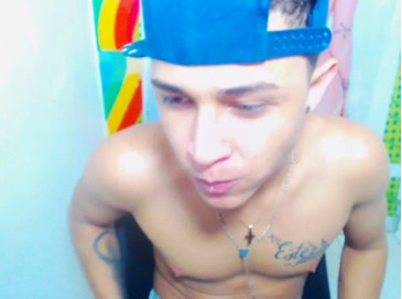 hotman_bigcock  03-11-2020 Recorded Video XXX