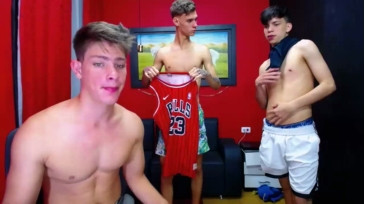 Handsomes_Boys  04-11-2020 video slim