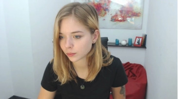 Blonde_Andcute 06-11-2020 Topless 